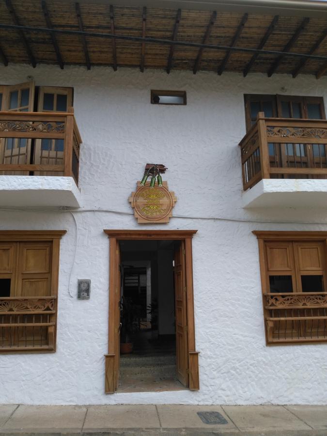 Sergeant Pepper'S Hostel ハルディン エクステリア 写真