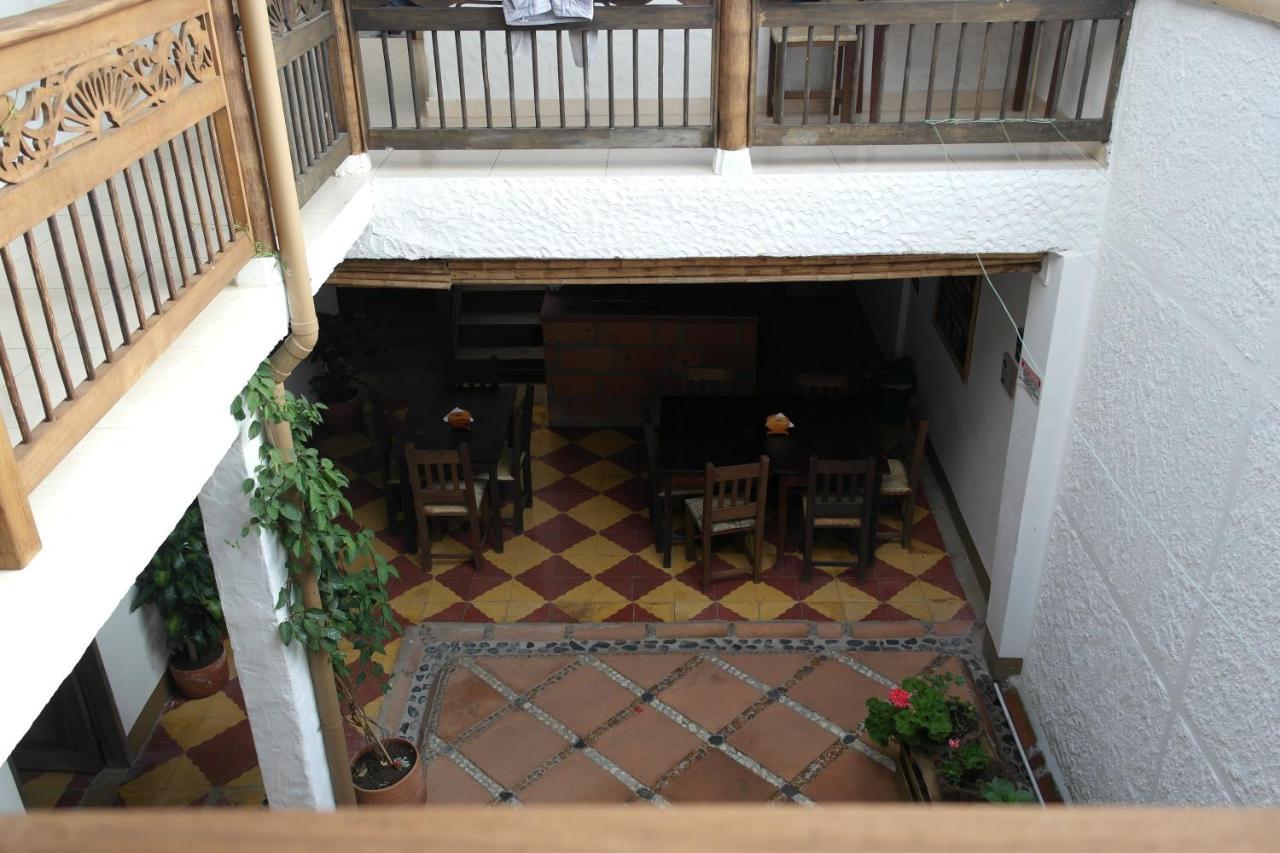 Sergeant Pepper'S Hostel ハルディン エクステリア 写真